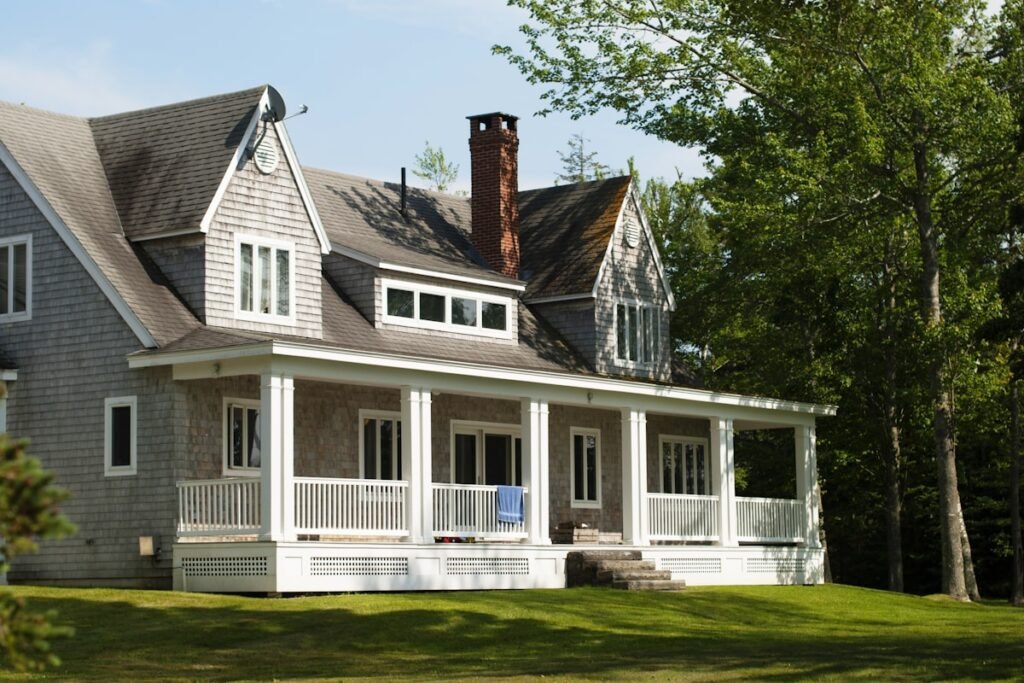 Cash, Concessions, and the Art of Not Blinking First: What Winning Buyers Are Doing This Summer