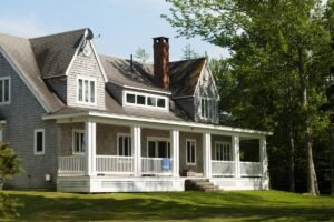 Cash, Concessions, and the Art of Not Blinking First: What Winning Buyers Are Doing This Summer